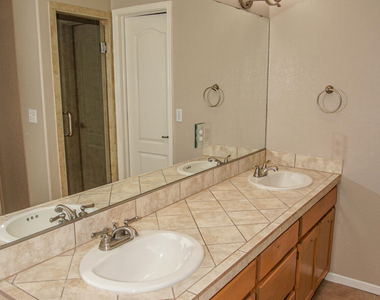 6325 Franklin Ridge Drive - Photo Thumbnail 26