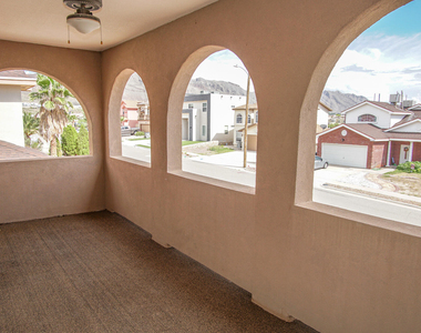 6325 Franklin Ridge Drive - Photo Thumbnail 24