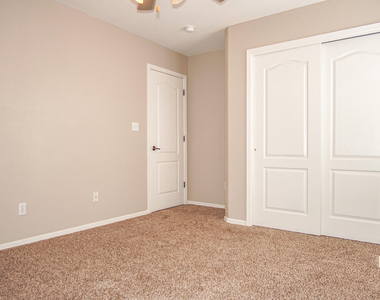 6325 Franklin Ridge Drive - Photo Thumbnail 14