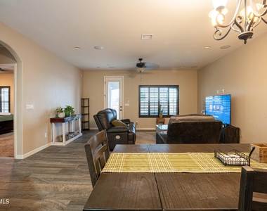 14820 Boer Trail Avenue - Photo Thumbnail 6