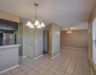 6243 Oryx Circle - Photo Thumbnail 3