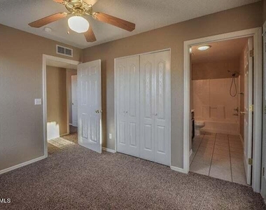 6243 Oryx Circle - Photo Thumbnail 10