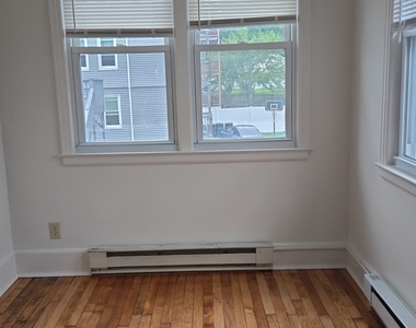 8-10 Freeman Street - Photo Thumbnail 6
