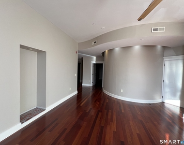 9 River Street - Photo Thumbnail 8