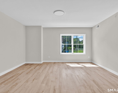 68 Whiting Street - Photo Thumbnail 3