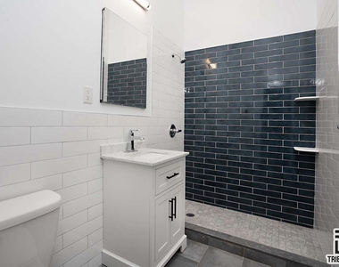 905 Church Avenue - Photo Thumbnail 5