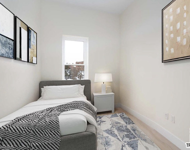 905 Church Avenue - Photo Thumbnail 6