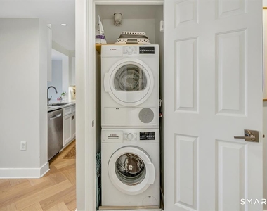 43 Harbor Drive - Photo Thumbnail 27