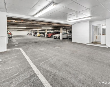 43 Harbor Drive - Photo Thumbnail 31