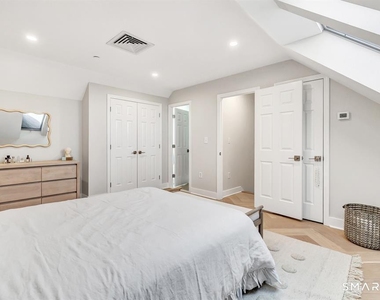 43 Harbor Drive - Photo Thumbnail 20
