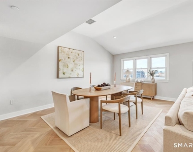 43 Harbor Drive - Photo Thumbnail 16