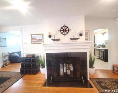 1093 Shippan Avenue - Photo Thumbnail 5