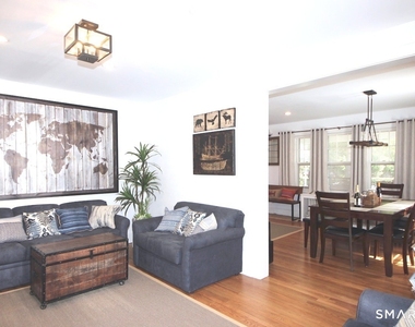 1093 Shippan Avenue - Photo Thumbnail 2