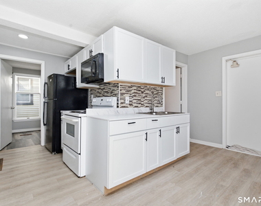 265 Bridgeport Avenue - Photo Thumbnail 8