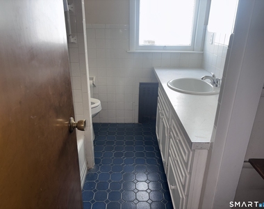 428 Central Avenue - Photo Thumbnail 13