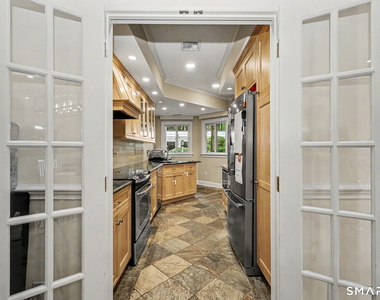 333 Palmer Hill Road - Photo Thumbnail 6