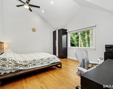 333 Palmer Hill Road - Photo Thumbnail 16