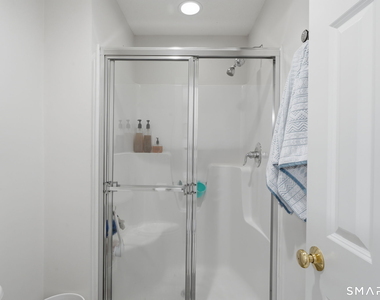 7 Bridlewood Lane - Photo Thumbnail 25