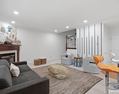 7 Bridlewood Lane - Photo Thumbnail 8