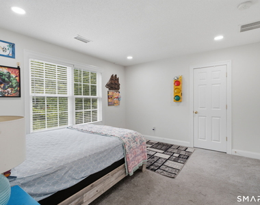 7 Bridlewood Lane - Photo Thumbnail 29