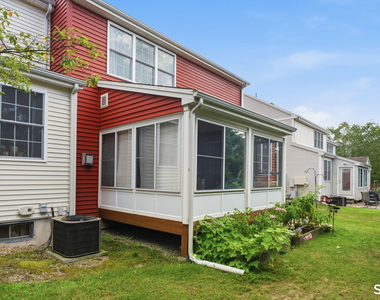 7 Bridlewood Lane - Photo Thumbnail 37