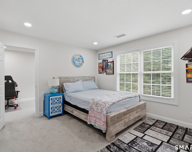 7 Bridlewood Lane - Photo Thumbnail 28