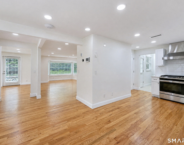 47 Middle River Road - Photo Thumbnail 11