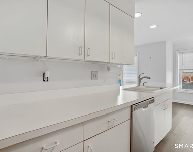 101 Breakers Lane - Photo Thumbnail 20