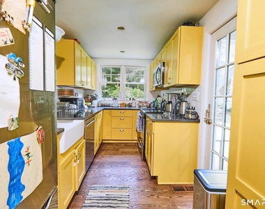 17 Old Mill Road - Photo Thumbnail 9