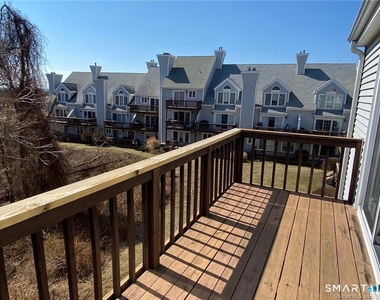 560 Silver Sands Road - Photo Thumbnail 21