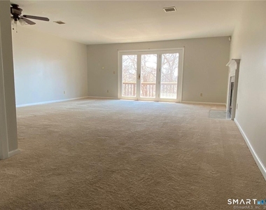 560 Silver Sands Road - Photo Thumbnail 2