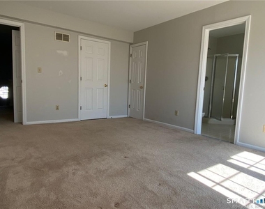 560 Silver Sands Road - Photo Thumbnail 24