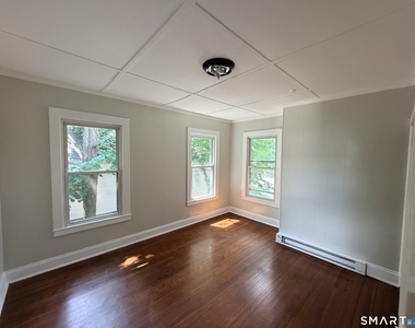 188 Maple Street - Photo Thumbnail 6