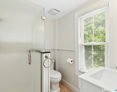220 West Avenue - Photo Thumbnail 13