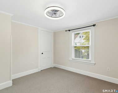 220 West Avenue - Photo Thumbnail 12