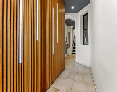 212 Lafayette Street - Photo Thumbnail 7