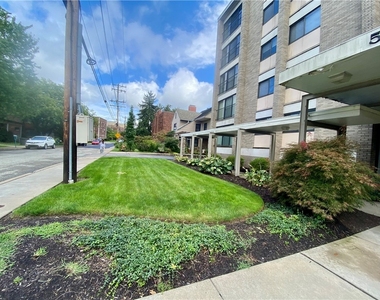 53 Academy Avenue - Photo Thumbnail 2