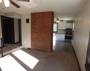 2709 Middletown Rd - Photo Thumbnail 6