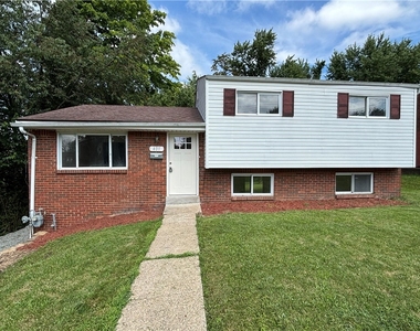 401 Cyra Dr - Photo Thumbnail 2