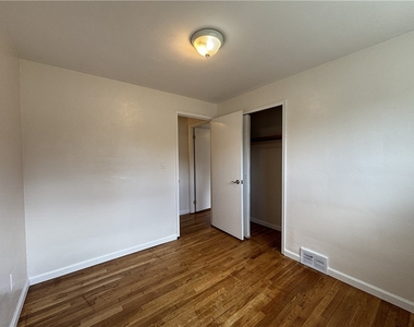 401 Cyra Dr - Photo Thumbnail 21