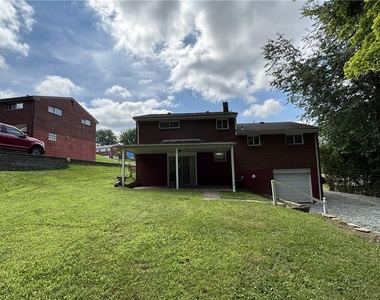 401 Cyra Dr - Photo Thumbnail 6