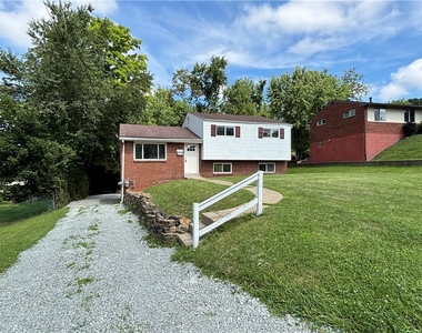 401 Cyra Dr - Photo Thumbnail 1