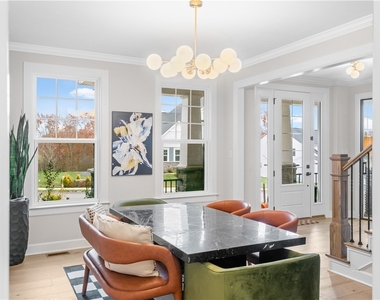 120 Curtis Drive - Photo Thumbnail 10