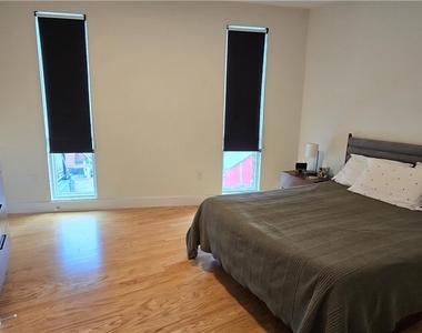 3725 Butler St. - Photo Thumbnail 10