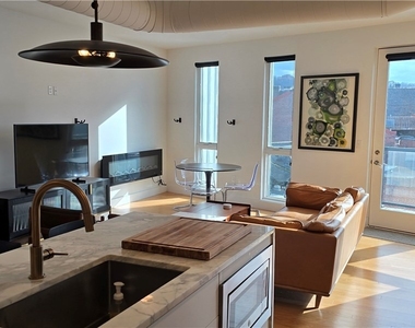 3725 Butler St. - Photo Thumbnail 7