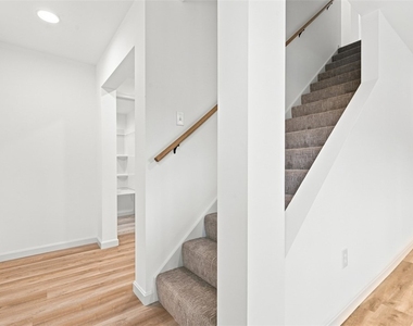 95 Southern Ave - Photo Thumbnail 10