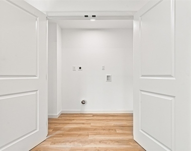 95 Southern Ave - Photo Thumbnail 19