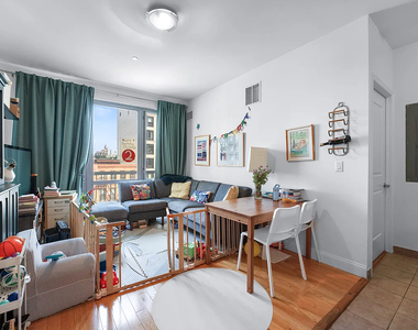 112 4th Street - Photo Thumbnail 1