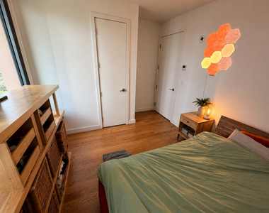 123 Melrose Street - Photo Thumbnail 4