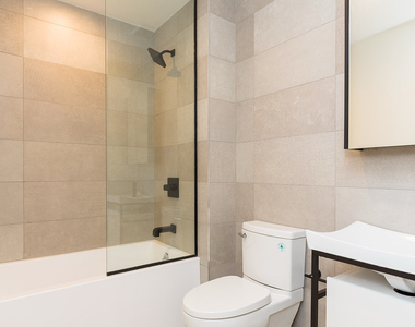 828 St Johns Place - Photo Thumbnail 8